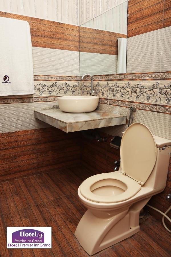 Premier Inn Johar Town Λαχόρη Εξωτερικό φωτογραφία