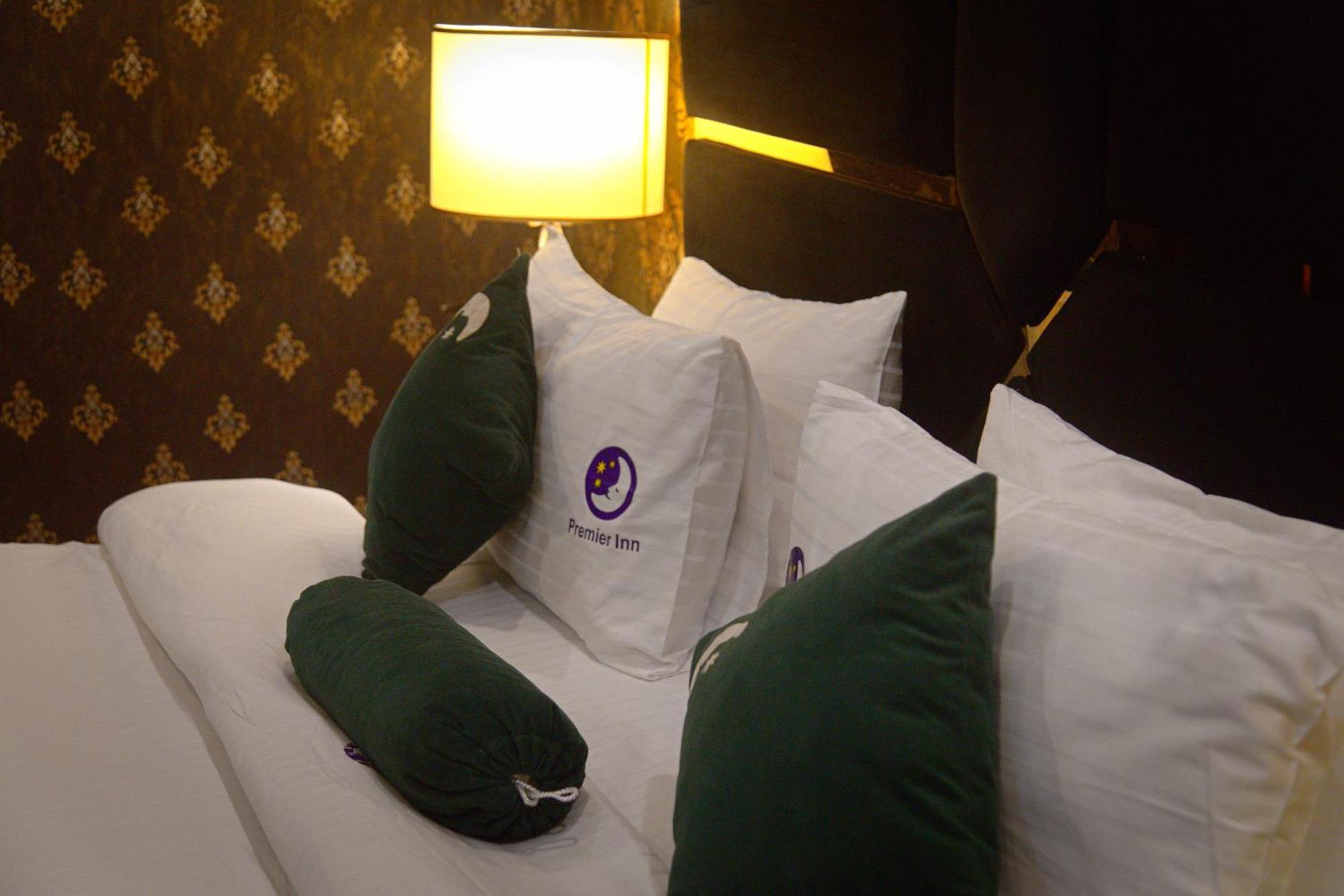 Premier Inn Johar Town Λαχόρη Εξωτερικό φωτογραφία