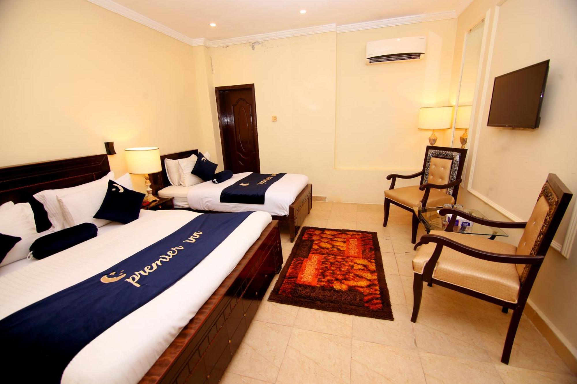 Premier Inn Johar Town Λαχόρη Εξωτερικό φωτογραφία