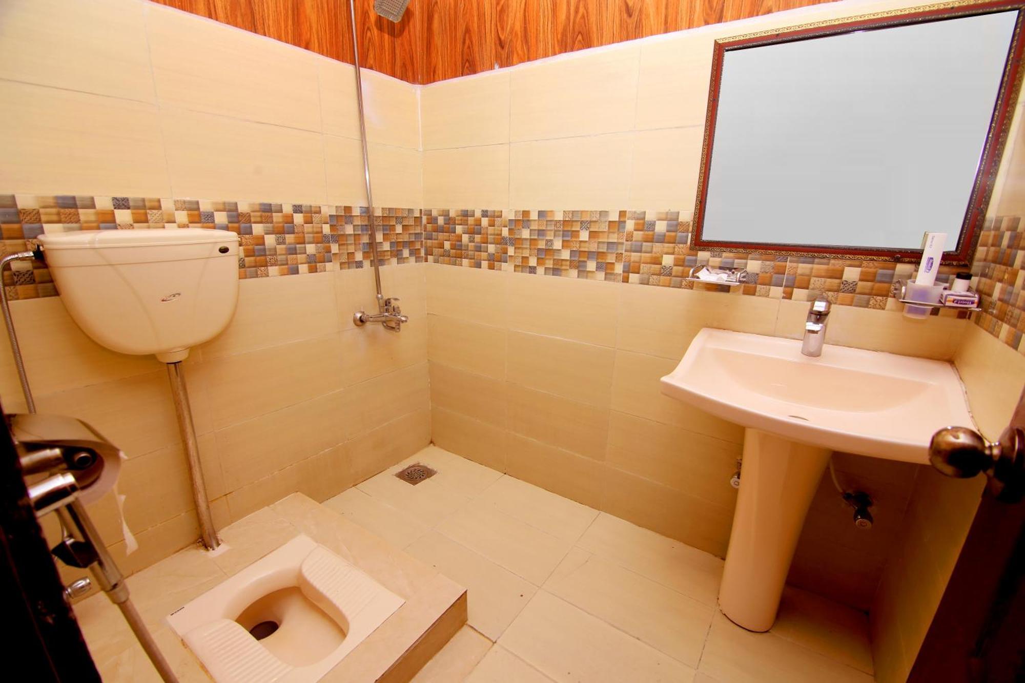Premier Inn Johar Town Λαχόρη Εξωτερικό φωτογραφία