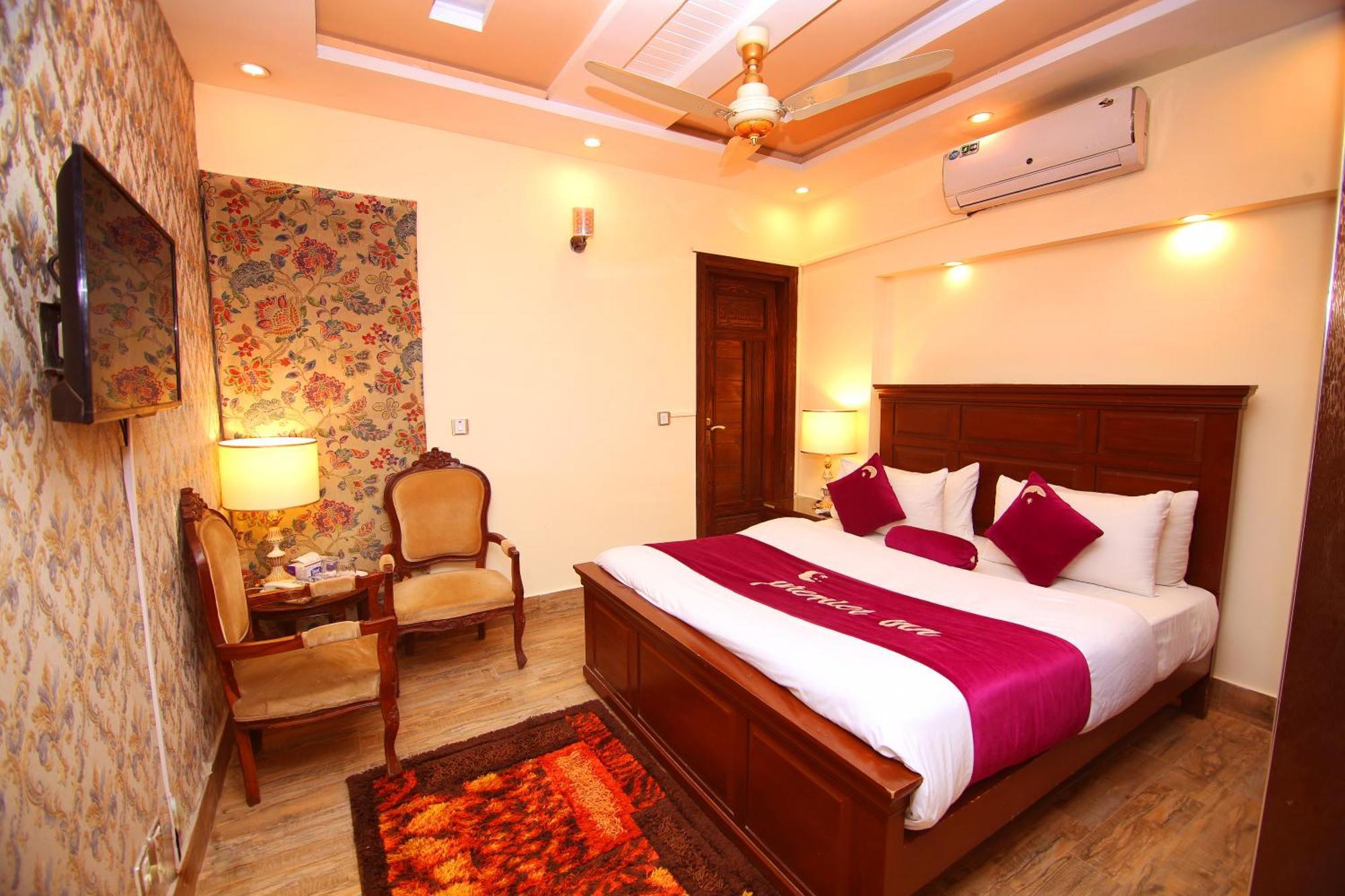 Premier Inn Johar Town Λαχόρη Εξωτερικό φωτογραφία