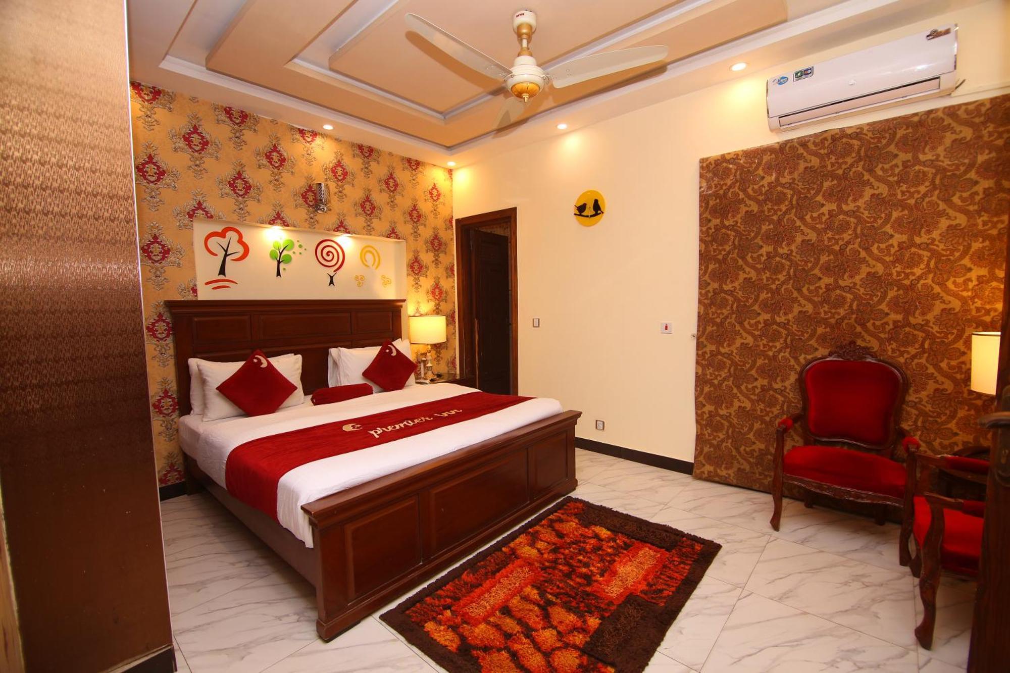 Premier Inn Johar Town Λαχόρη Εξωτερικό φωτογραφία